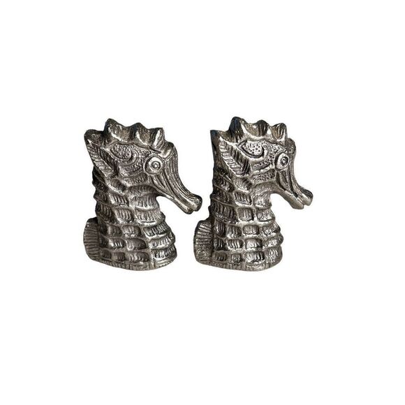 Vintage Pewter Seahorses Pair of Salt and Pepper Shakers - Picture 4 of 8